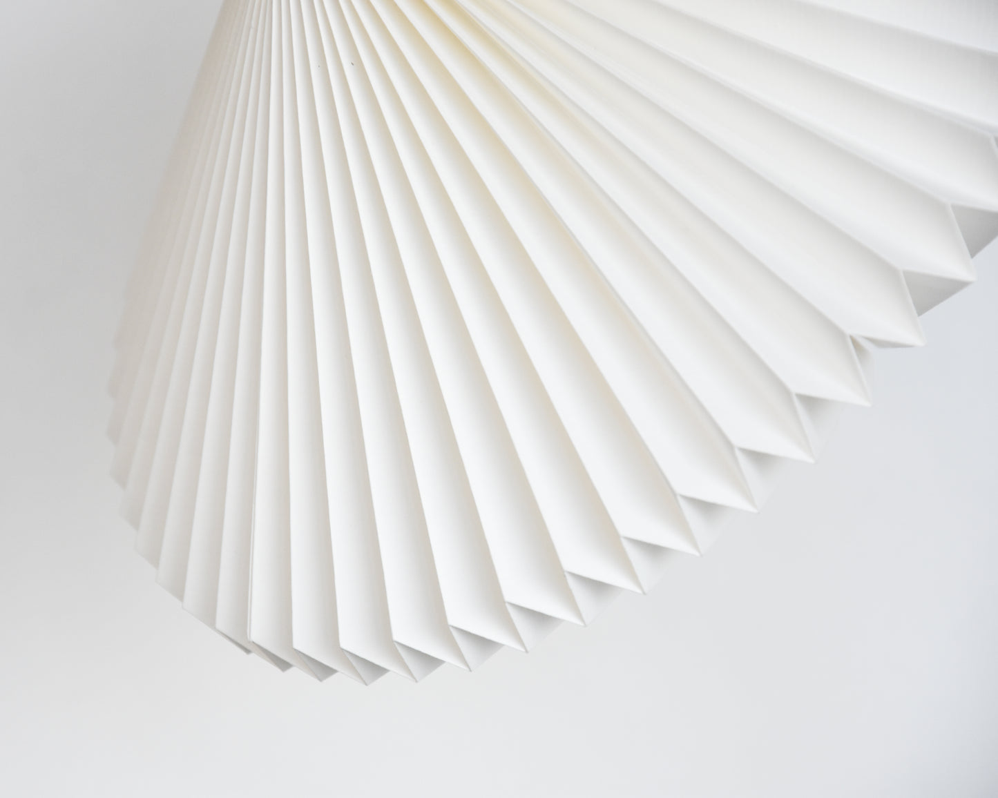 Handcrafted paper lamp, perfect gift for him or her. (Buy now)